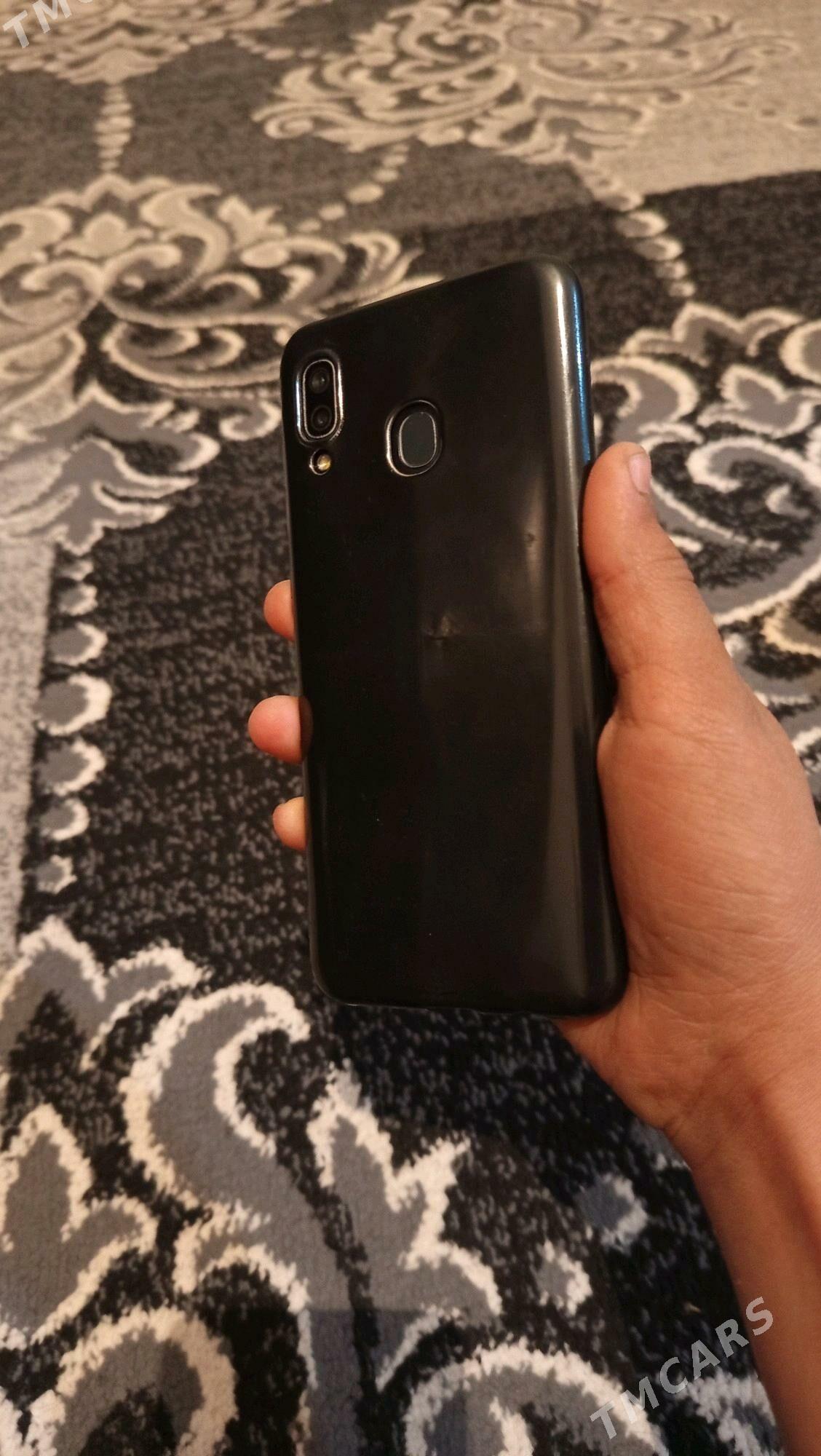 Samsung A30 - Balkanabat - img 3