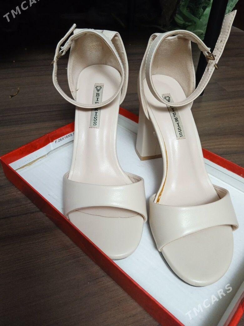 босоножки в отличном состоянии - Aşgabat - img 3