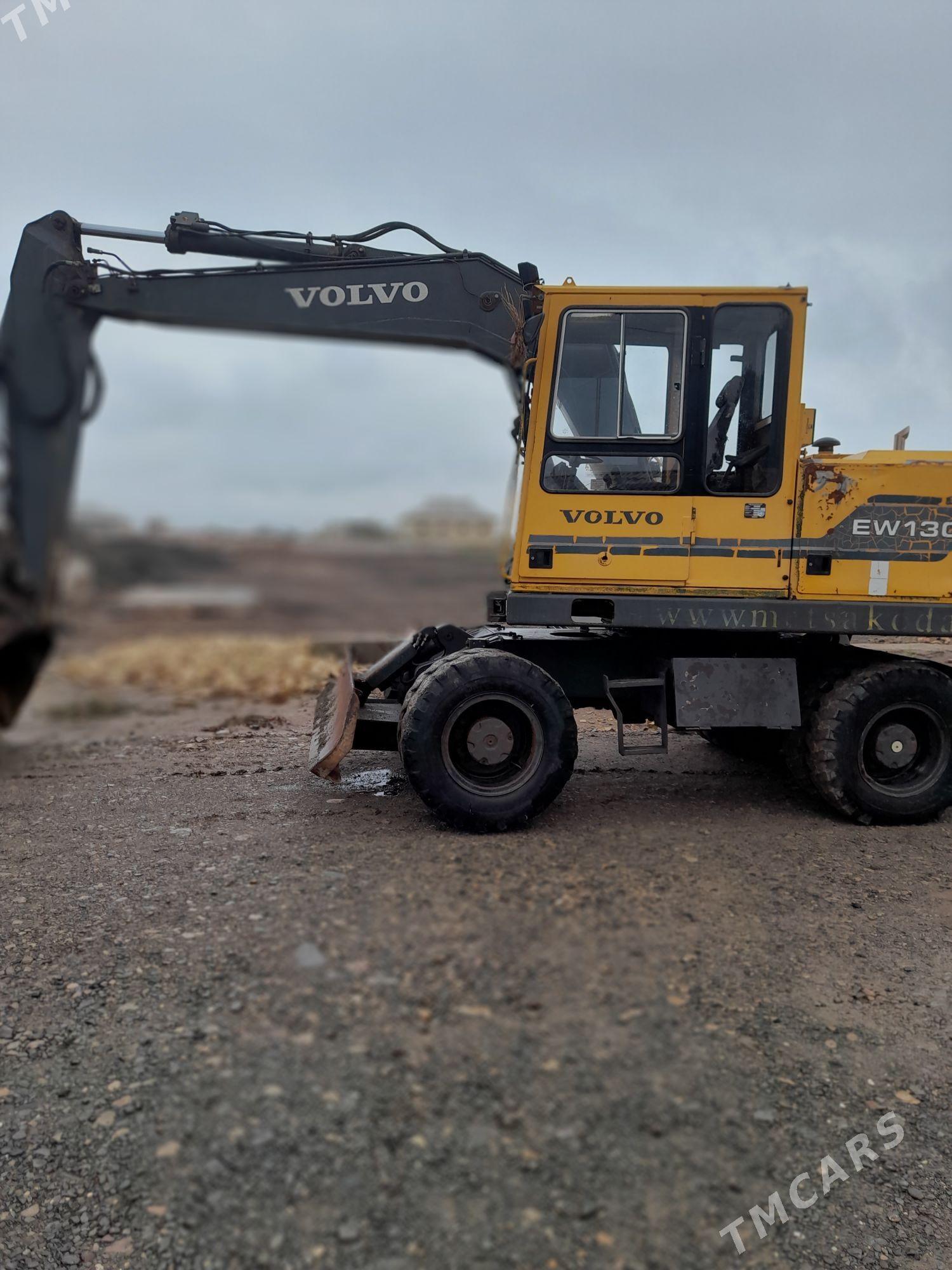 Komatsu PC200LC-8 1994 - 200 000 TMT - Векильбазар - img 1