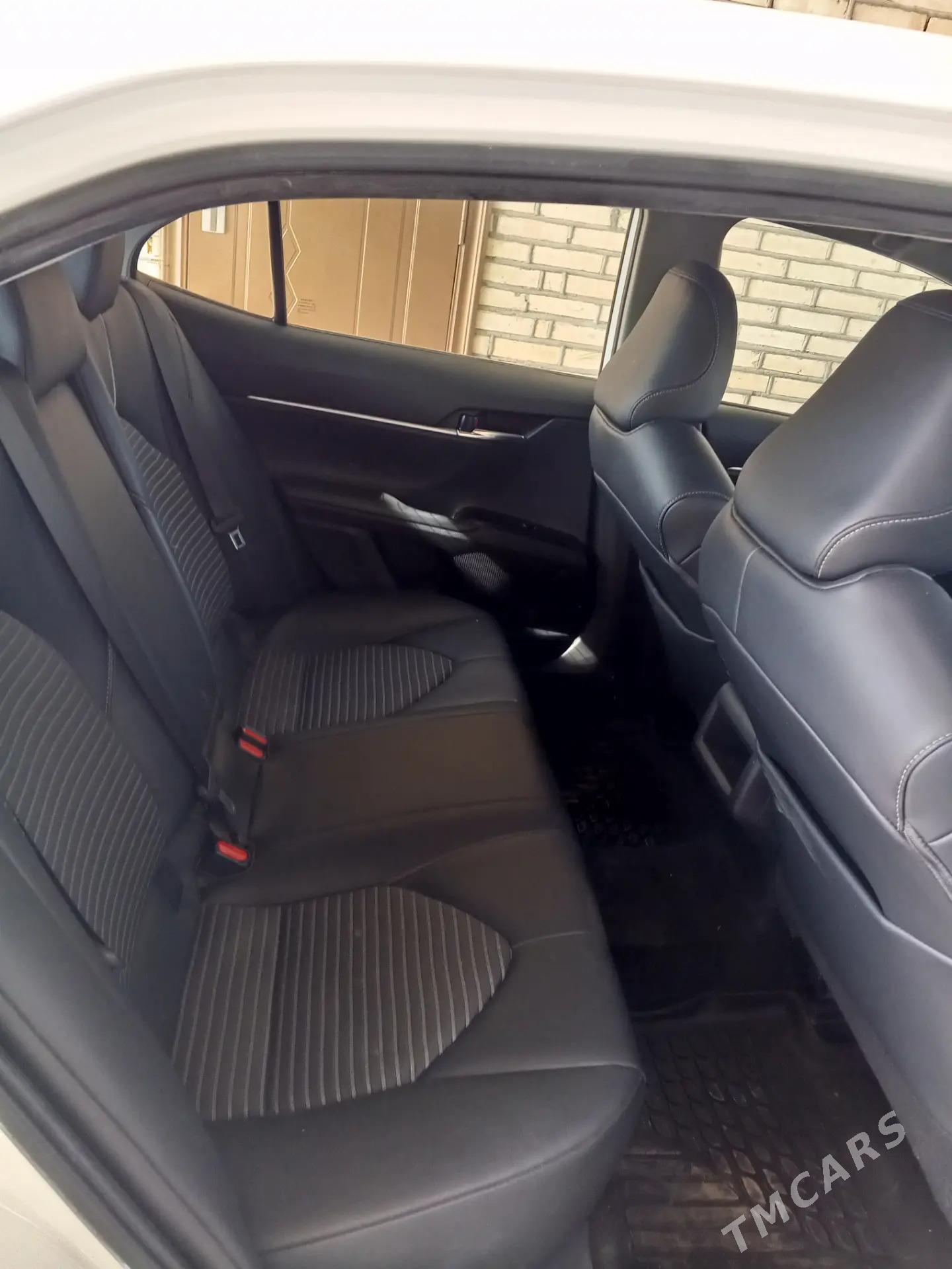 Toyota Camry 2020 - 300 000 TMT - Aşgabat - img 5