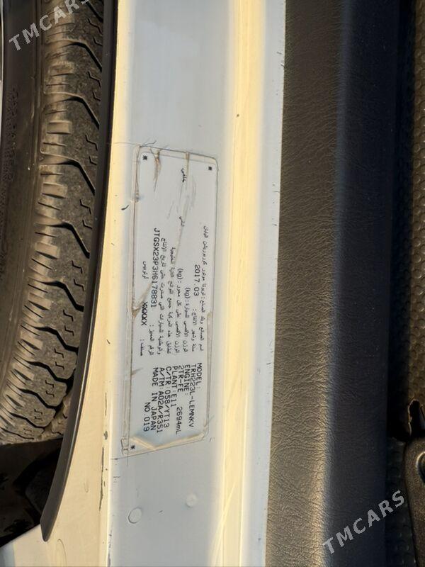 Toyota Hiace 2017 - 559 000 TMT - Гызыларбат - img 4