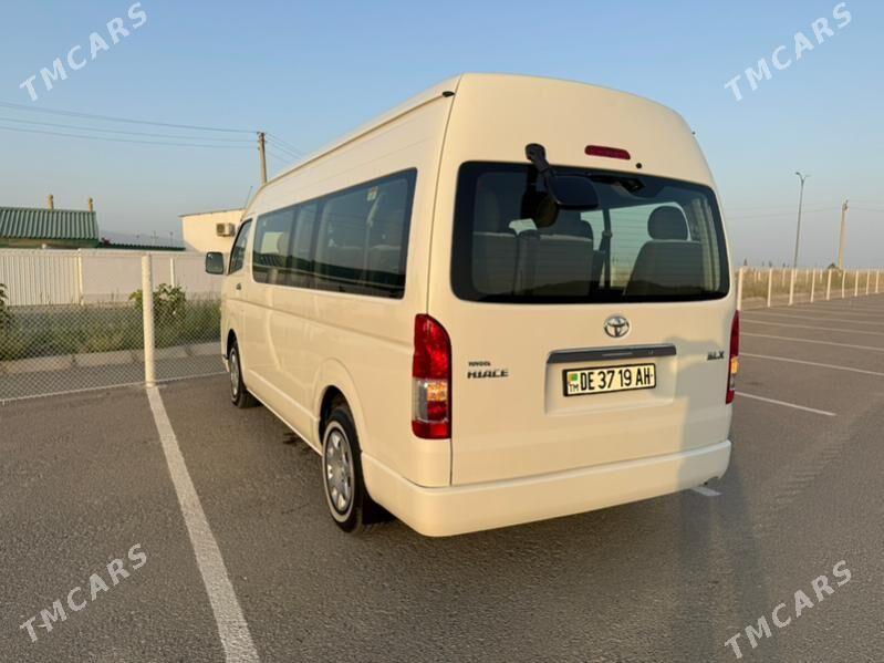 Toyota Hiace 2017 - 559 000 TMT - Гызыларбат - img 1