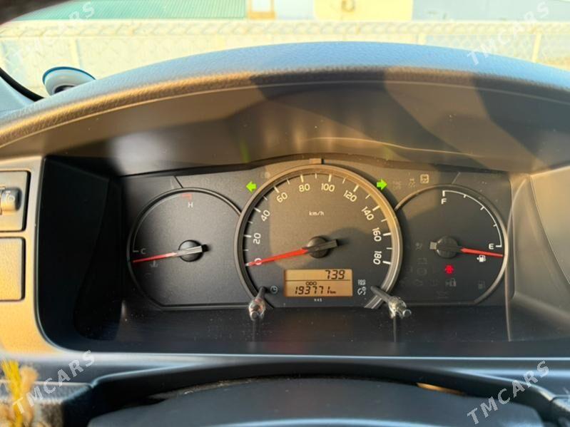 Toyota Hiace 2017 - 559 000 TMT - Гызыларбат - img 9