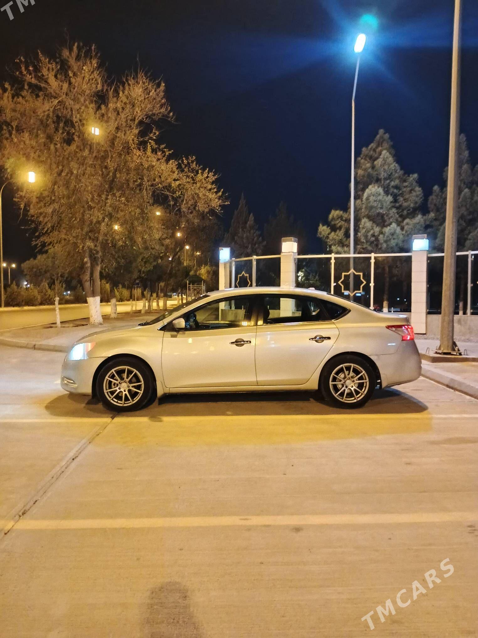 Nissan Sentra 2013 - 110 000 TMT - Бузмеин - img 8