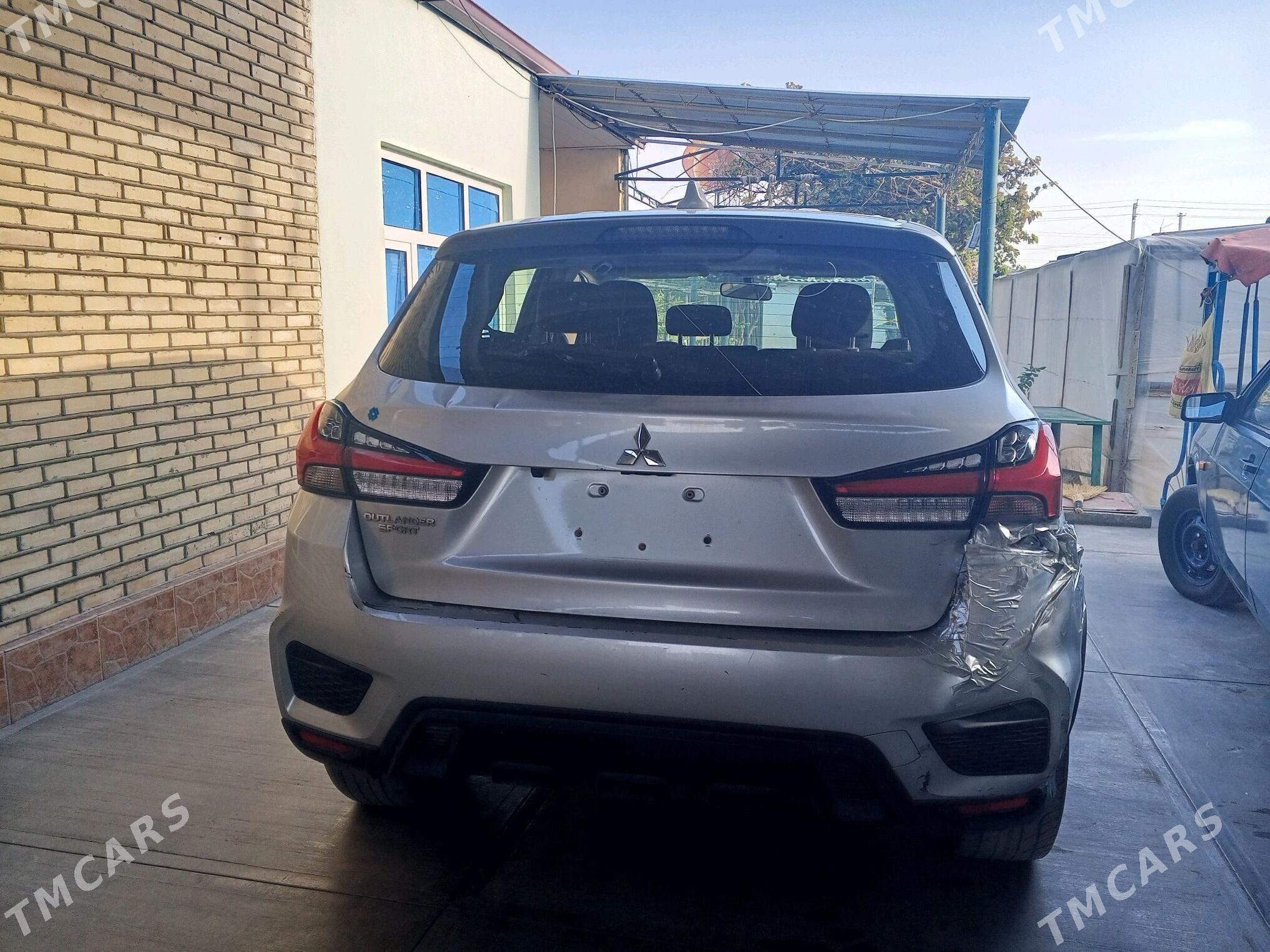 Mitsubishi Outlander Sport 2020 - 258 000 TMT - Бузмеин - img 4