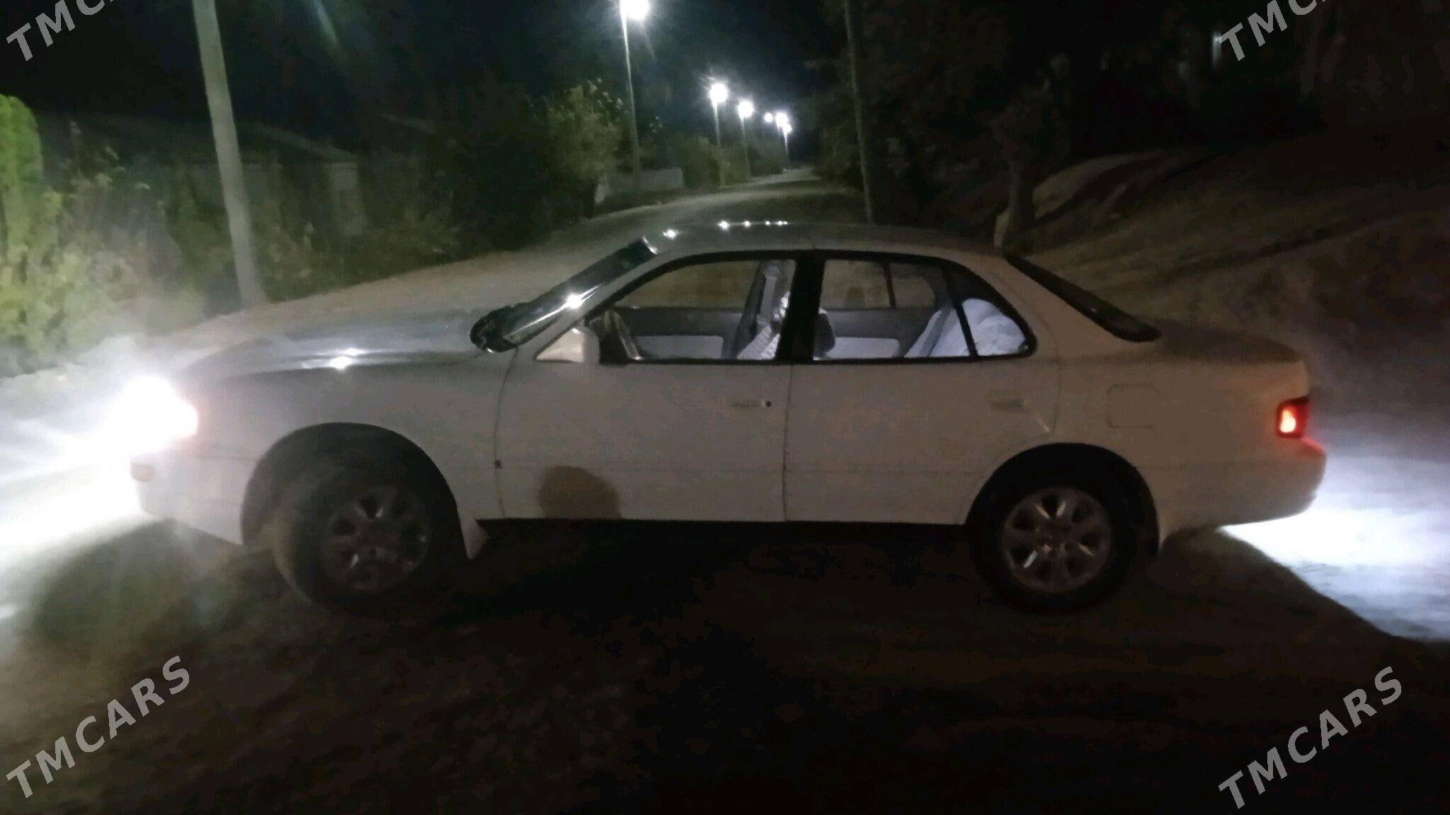 Toyota Camry 1993 - 110 000 TMT - Halaç - img 2