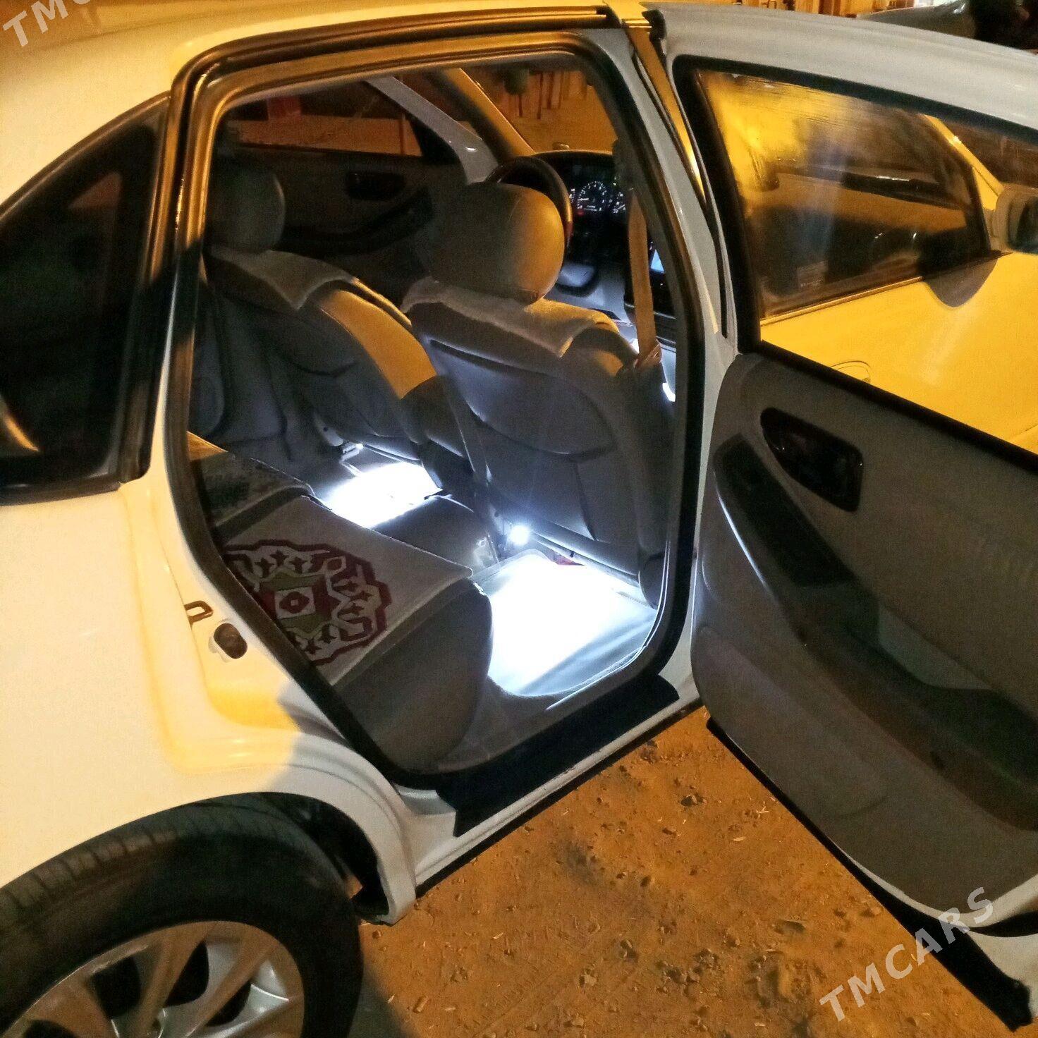 Toyota Avalon 1996 - 120 000 TMT - Gurbansoltan Eje - img 4