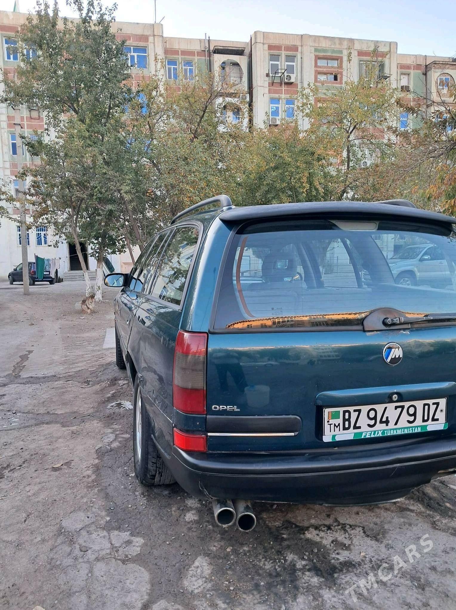 Opel Omega 1994 - 25 000 TMT - Дашогуз - img 4