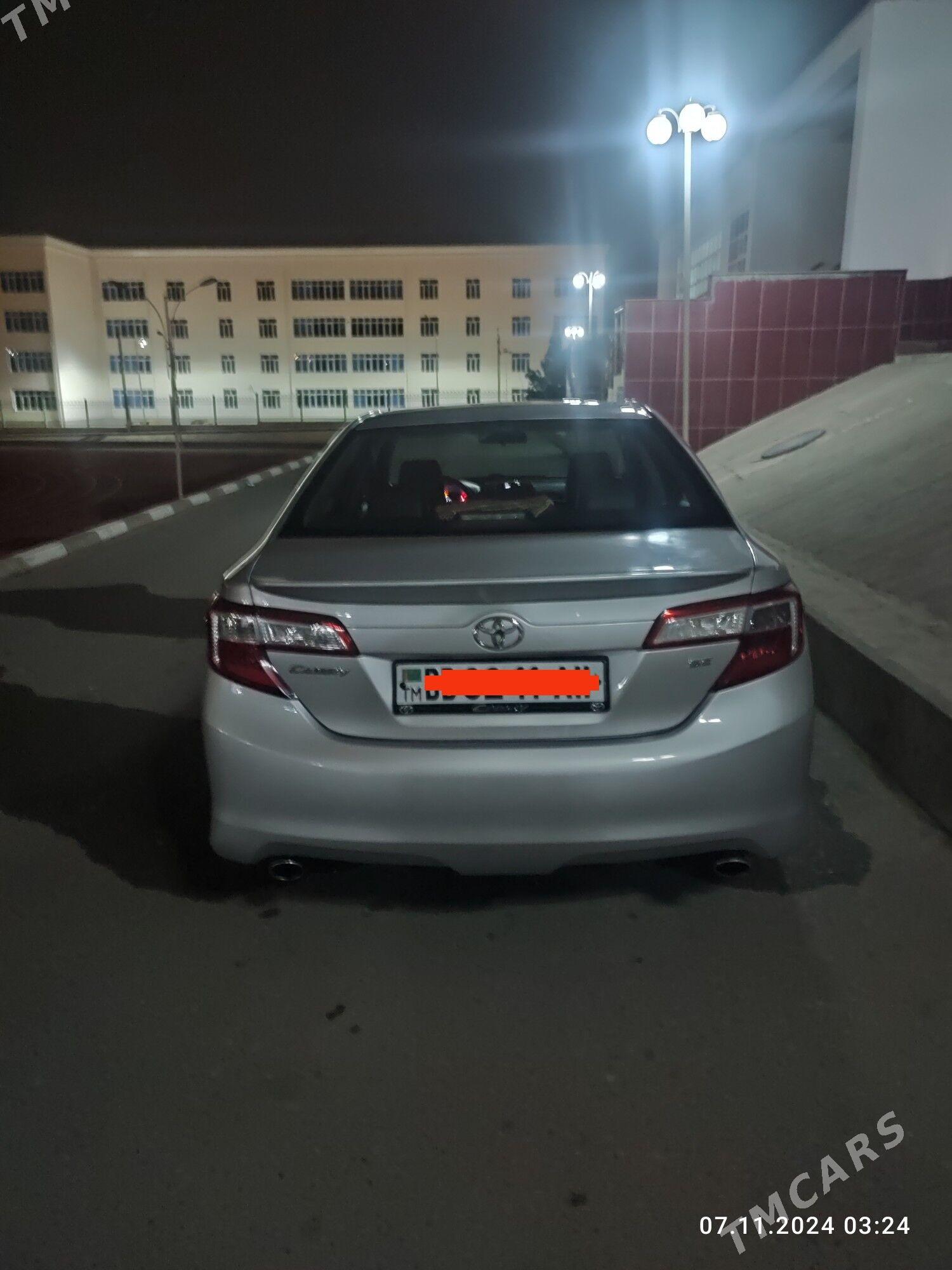 Toyota Camry 2012 - 220 000 TMT - Анев - img 3