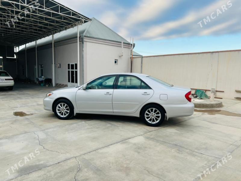 Toyota Camry 2002 - 185 000 TMT - Bäherden - img 7