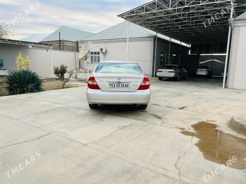 Toyota Camry 2002 - 185 000 TMT - Bäherden - img 5