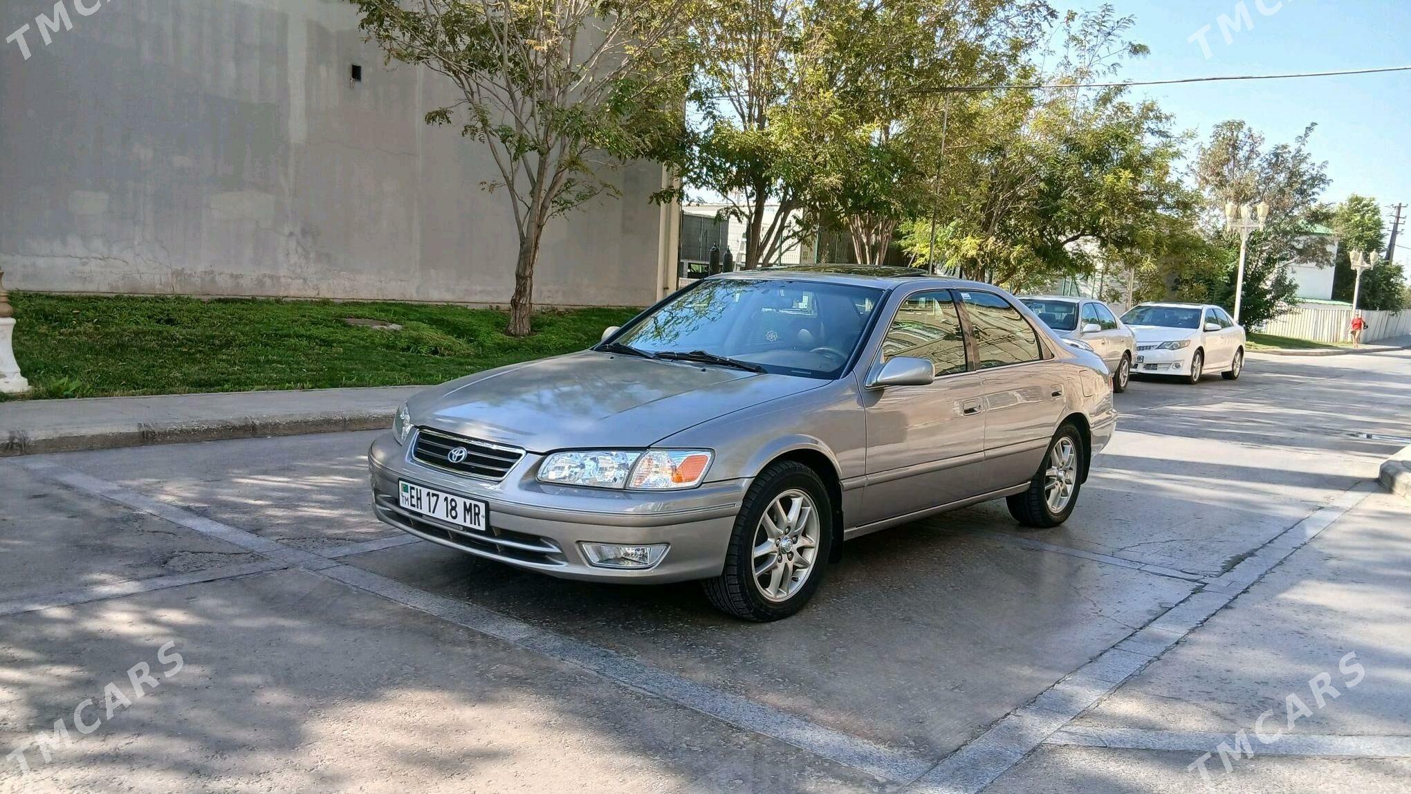 Toyota Camry 1999 - 150 000 TMT - Мары - img 1