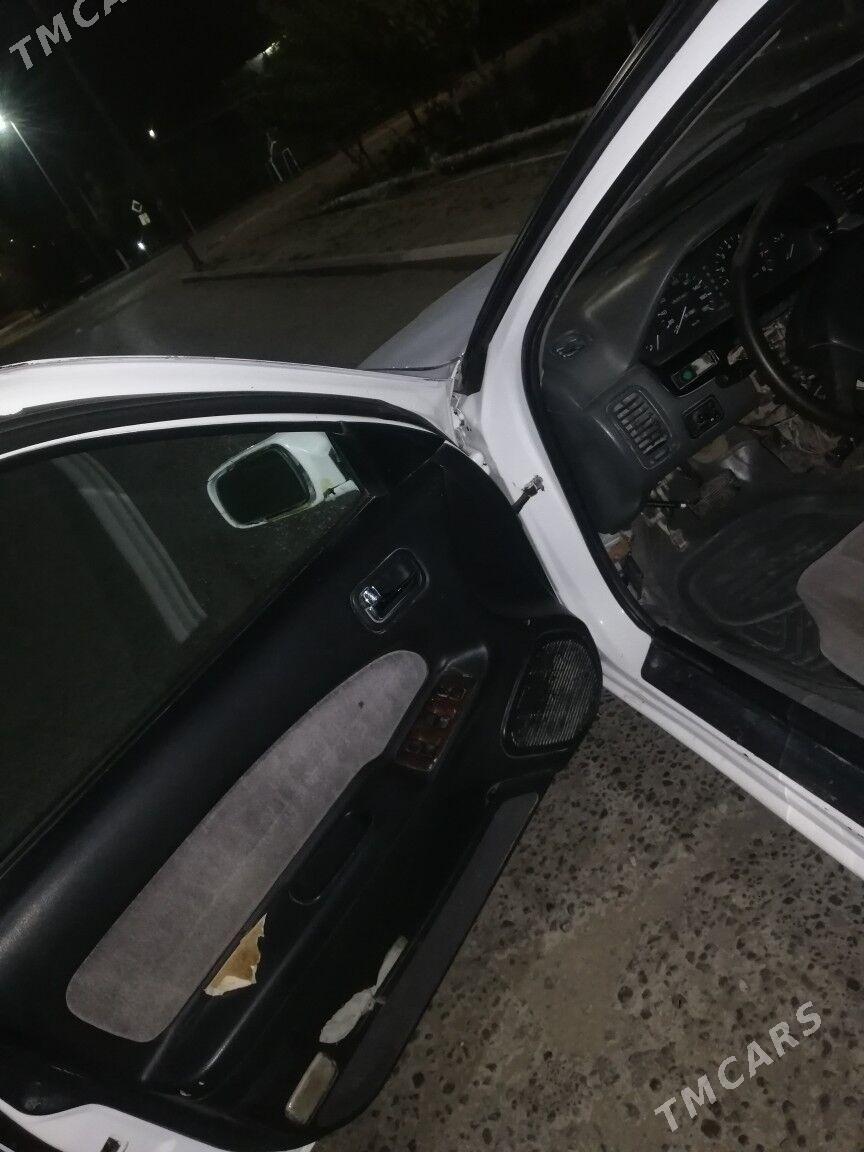 Nissan Cefiro 1995 - 50 000 TMT - Мары - img 3