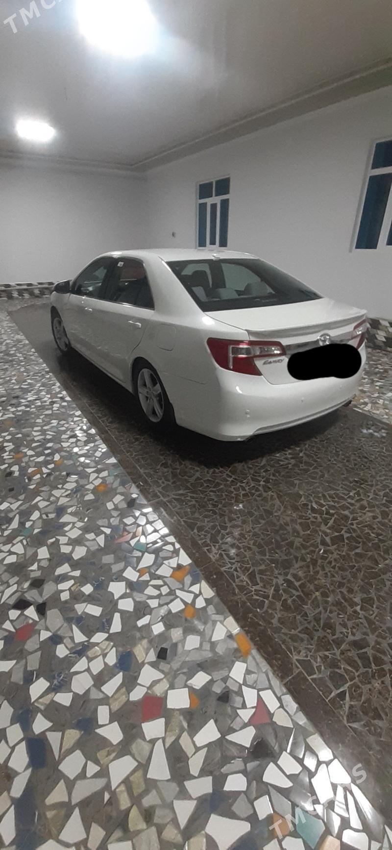 Toyota Camry 2012 - 189 000 TMT - Фарап - img 2
