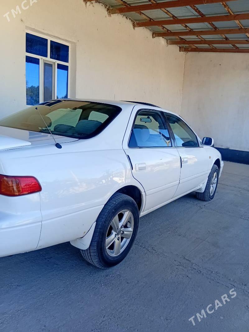 Toyota Camry 1999 - 140 000 TMT - Болдумсаз - img 3