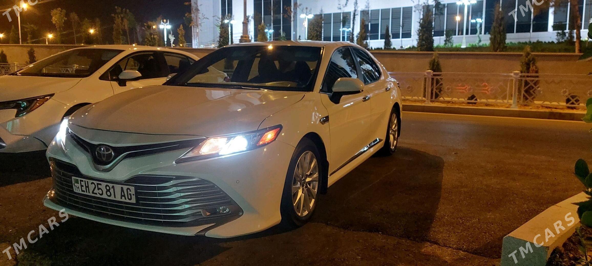 Toyota Camry 2018 - 300 000 TMT - Köşi - img 3