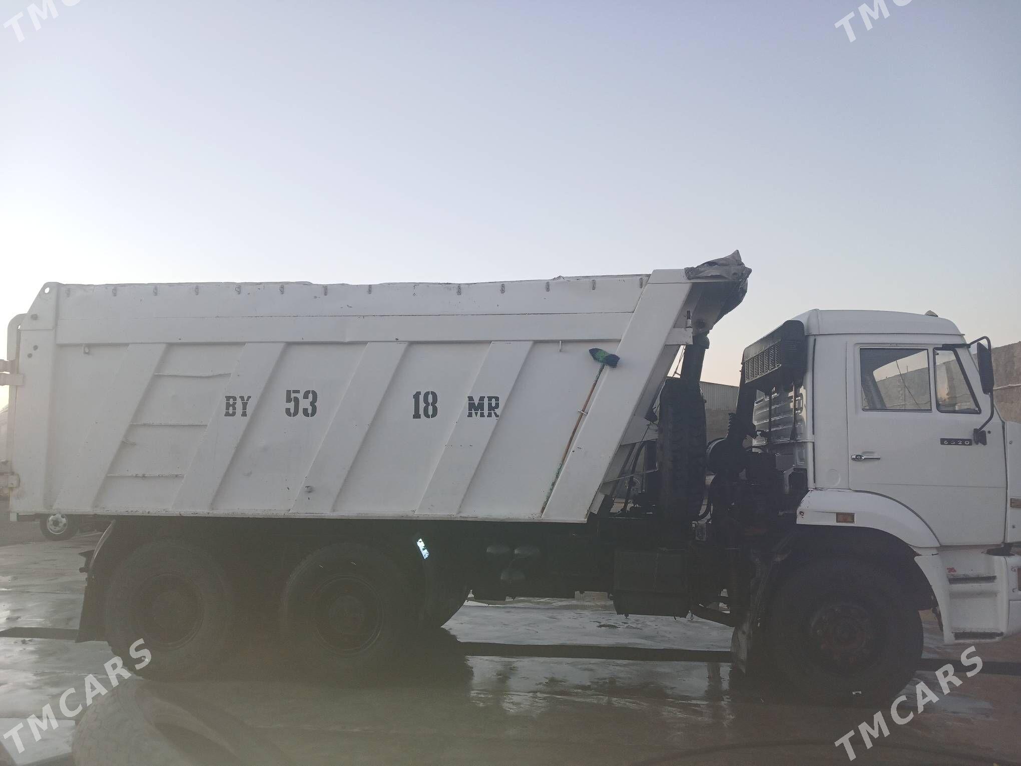 Kamaz 6520 2011 - 350 000 TMT - Мары - img 2