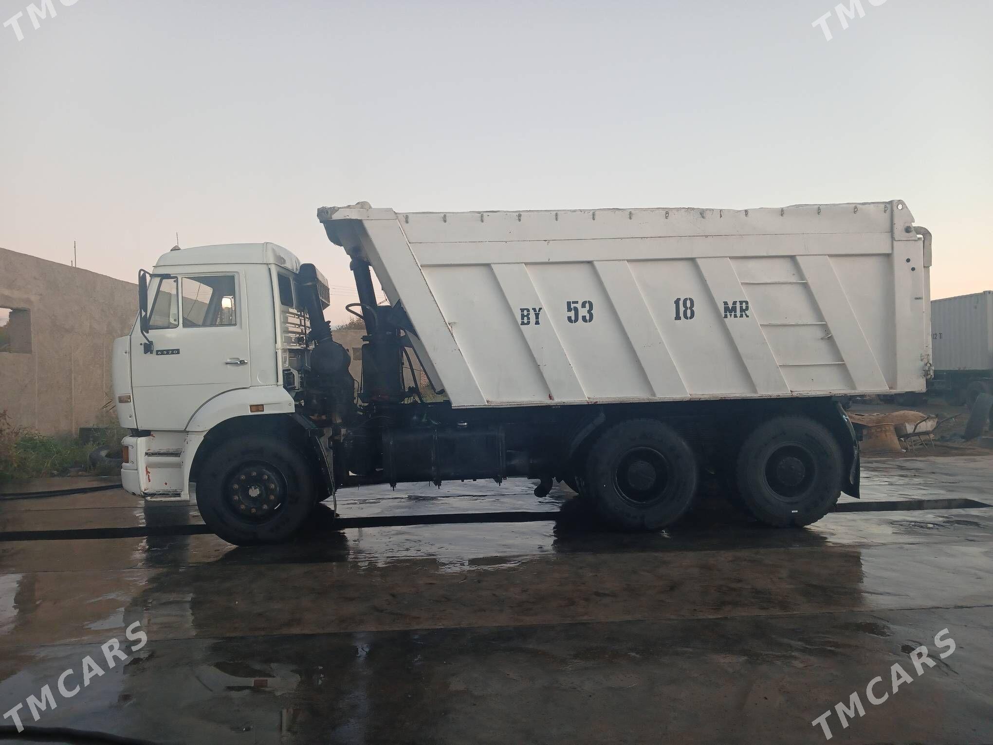 Kamaz 6520 2011 - 350 000 TMT - Мары - img 5