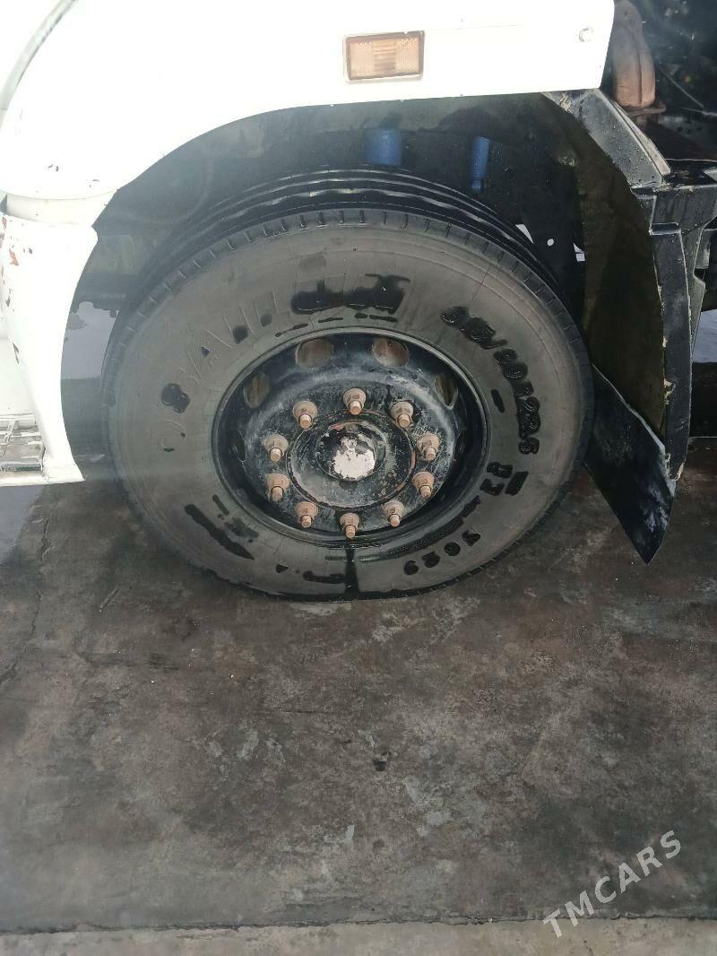 Kamaz 6520 2011 - 350 000 TMT - Мары - img 6