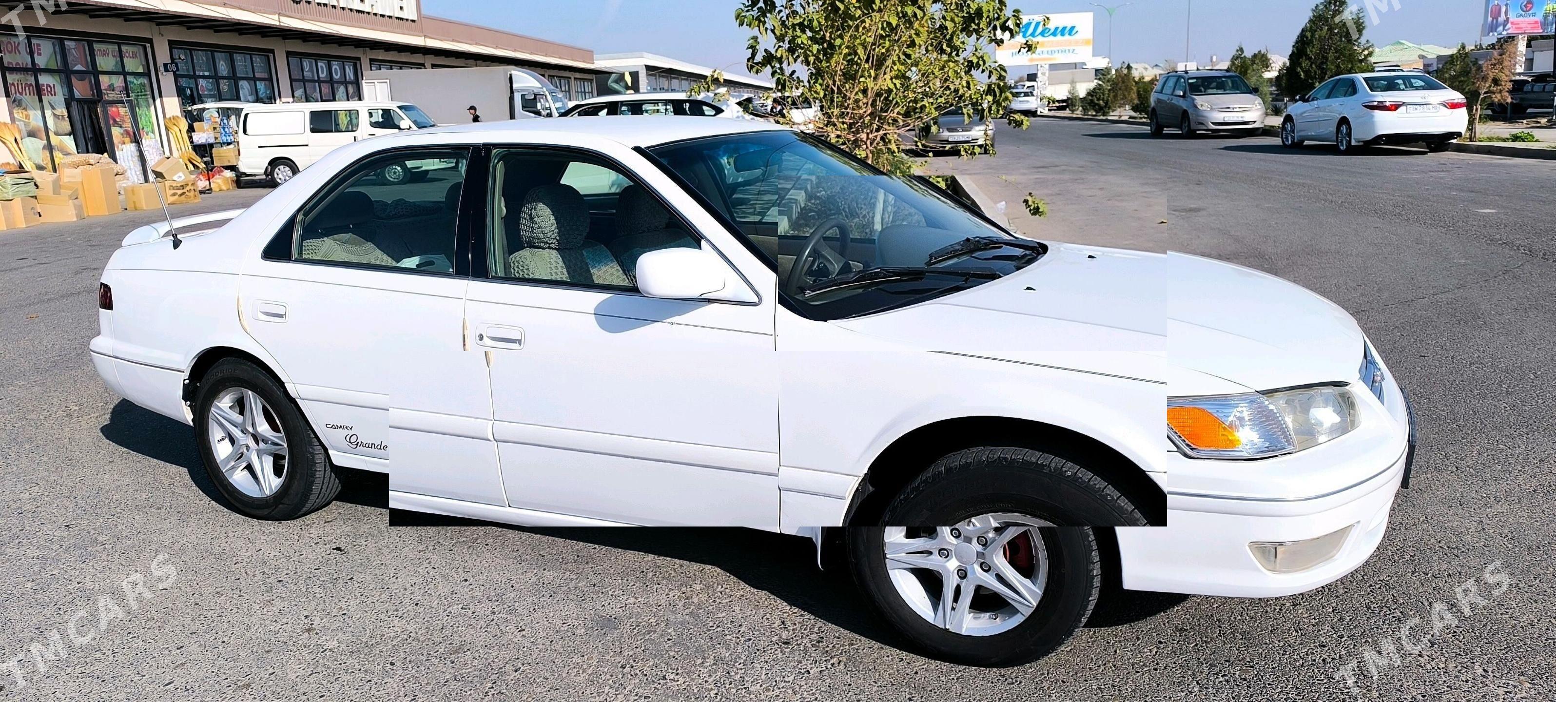 Toyota Camry 1999 - 140 000 TMT - Мары - img 2