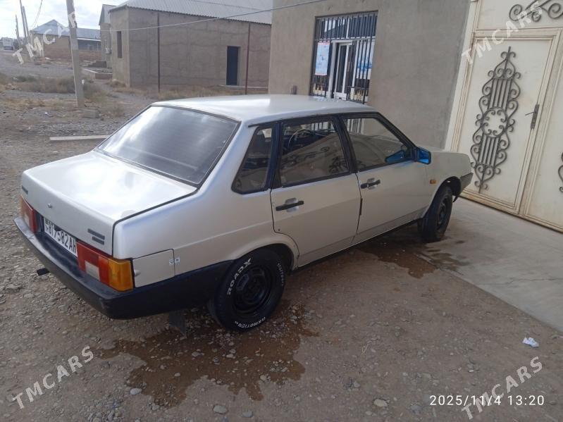 Toyota Corolla 2004 - 25 000 TMT - Sarahs - img 7