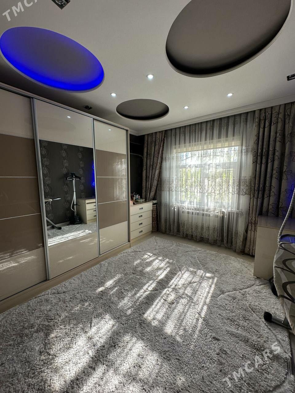 FULL GAUDAN - Howdan "W" - img 5