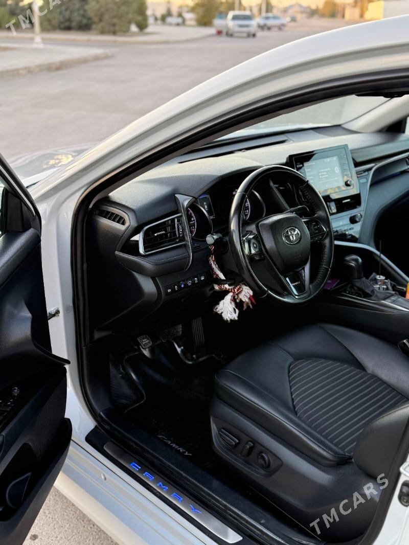 Toyota Camry 2022 - 400 000 TMT - Балканабат - img 8