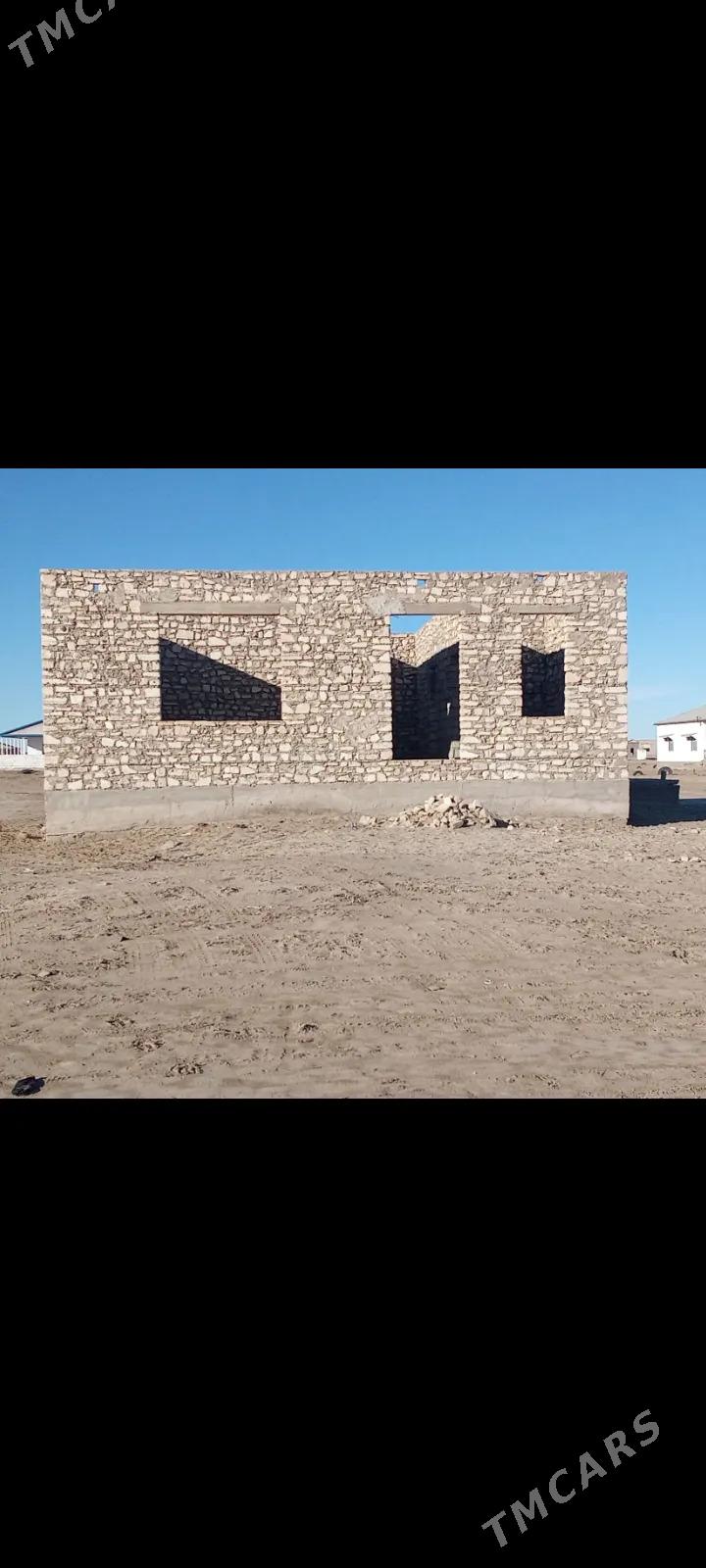 Esengulyñ ozunde jay - Esenguly - img 4