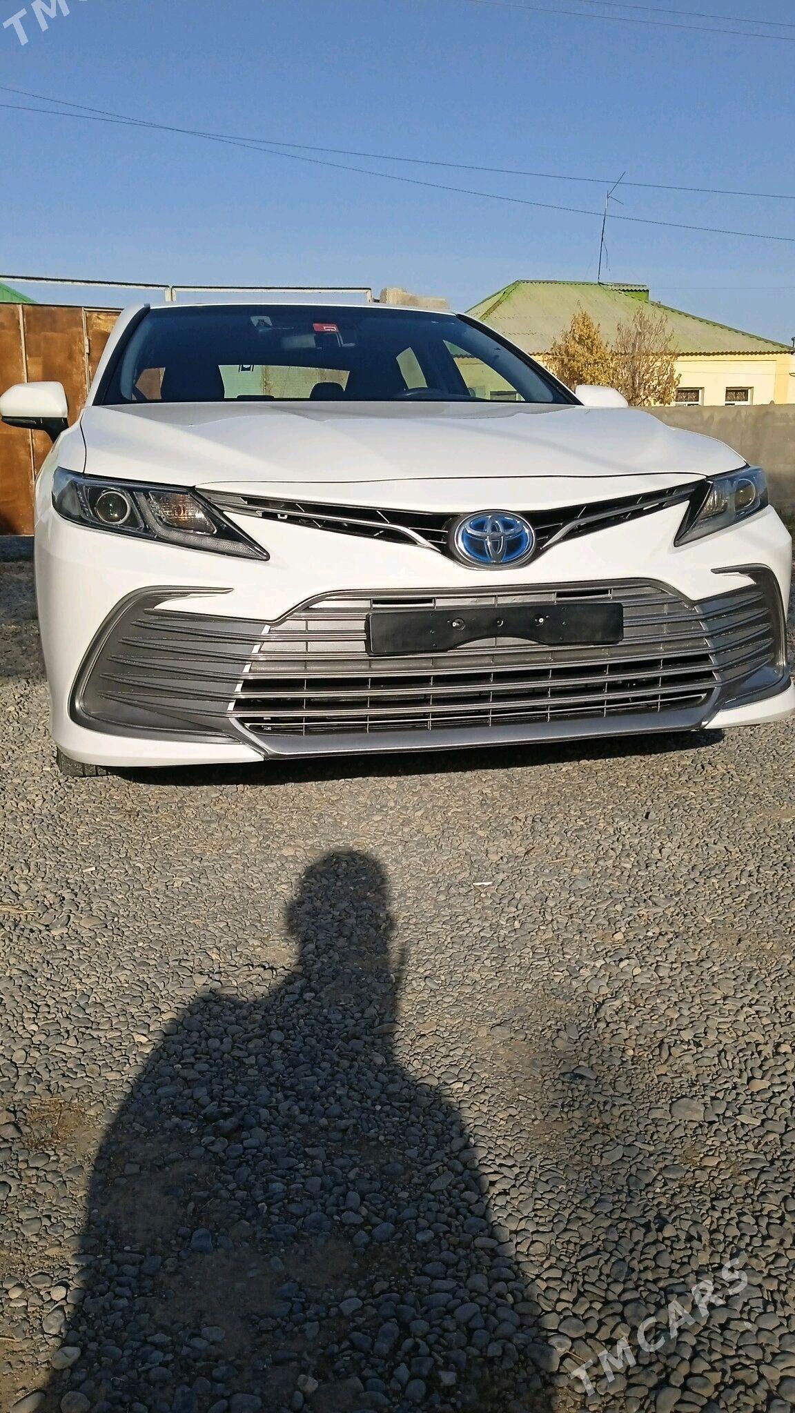 Toyota Camry Hybrid 2021 - 230 000 TMT - Aşgabat - img 3