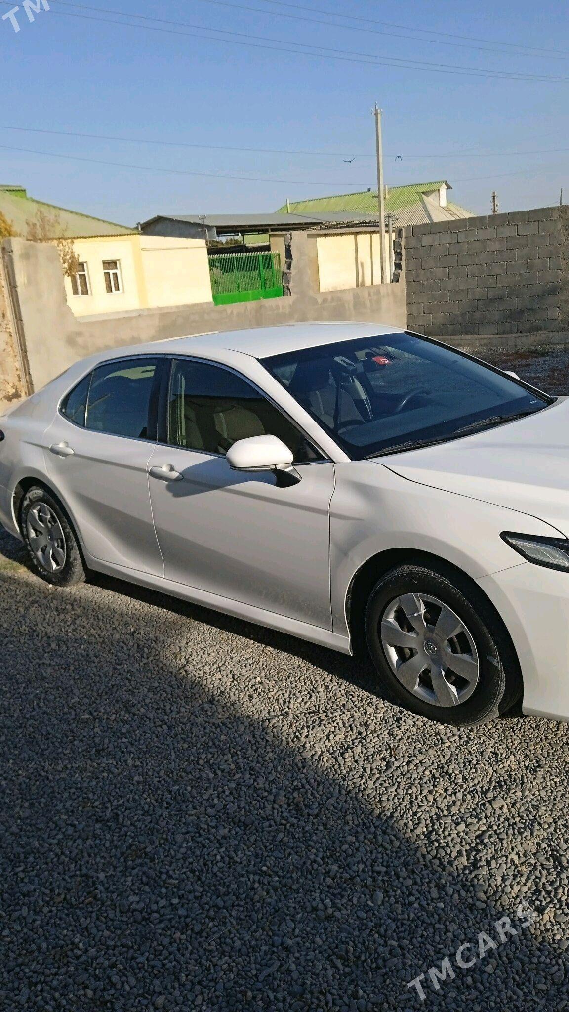 Toyota Camry Hybrid 2021 - 230 000 TMT - Aşgabat - img 2