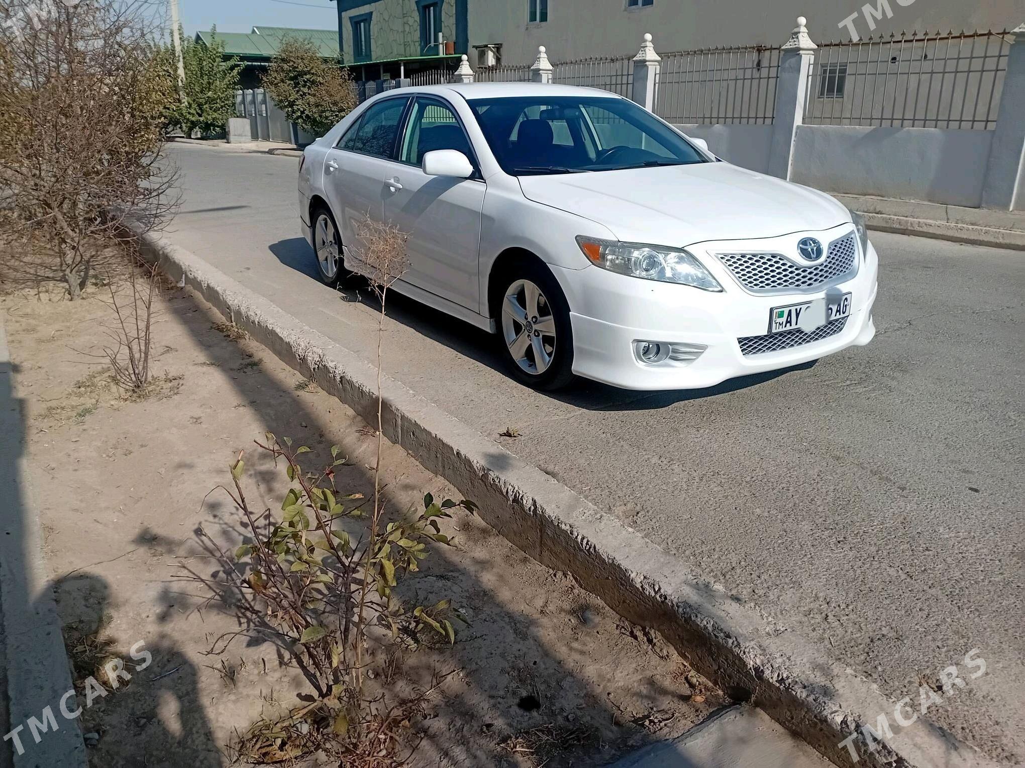 Toyota Camry 2010 - 178 000 TMT - Ашхабад - img 1