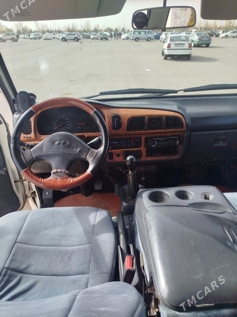 Kia Bongo 2001 - 85 000 TMT - Дашогуз - img 3