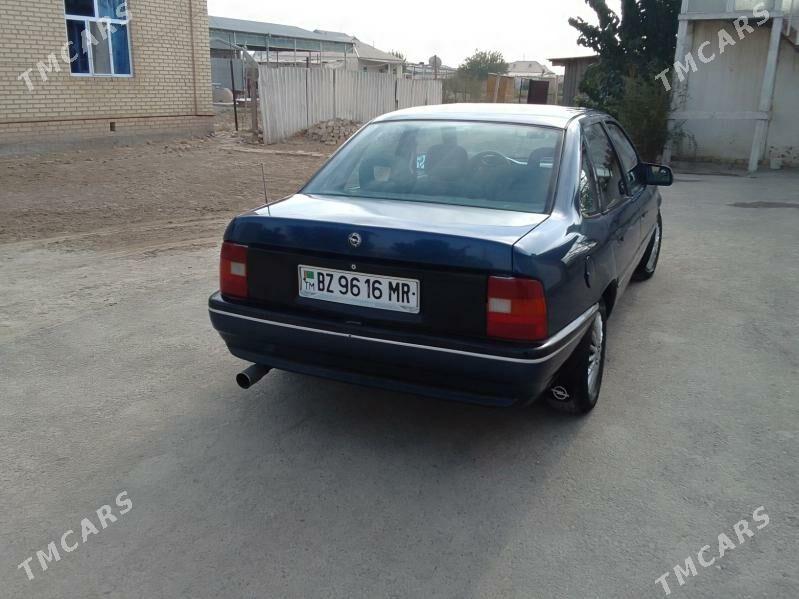 Opel Vectra 1991 - 32 000 TMT - Мургап - img 2