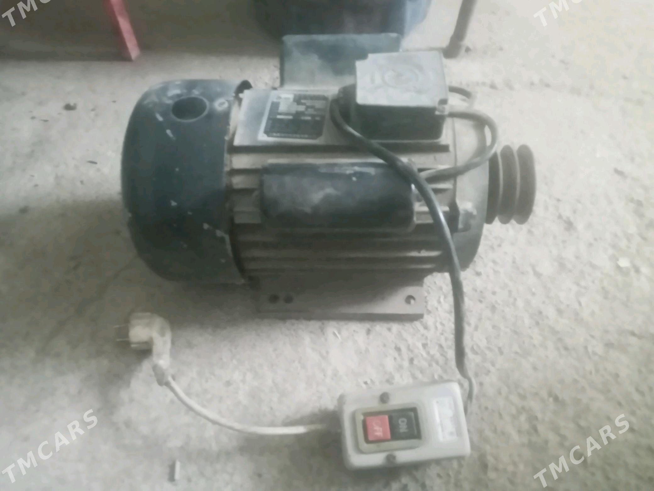 elektromotor 220w - Туркменбаши - img 1