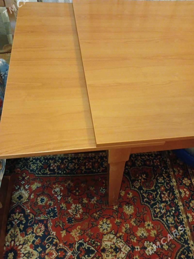 стол обеденный - Гаудан "В" - img 1