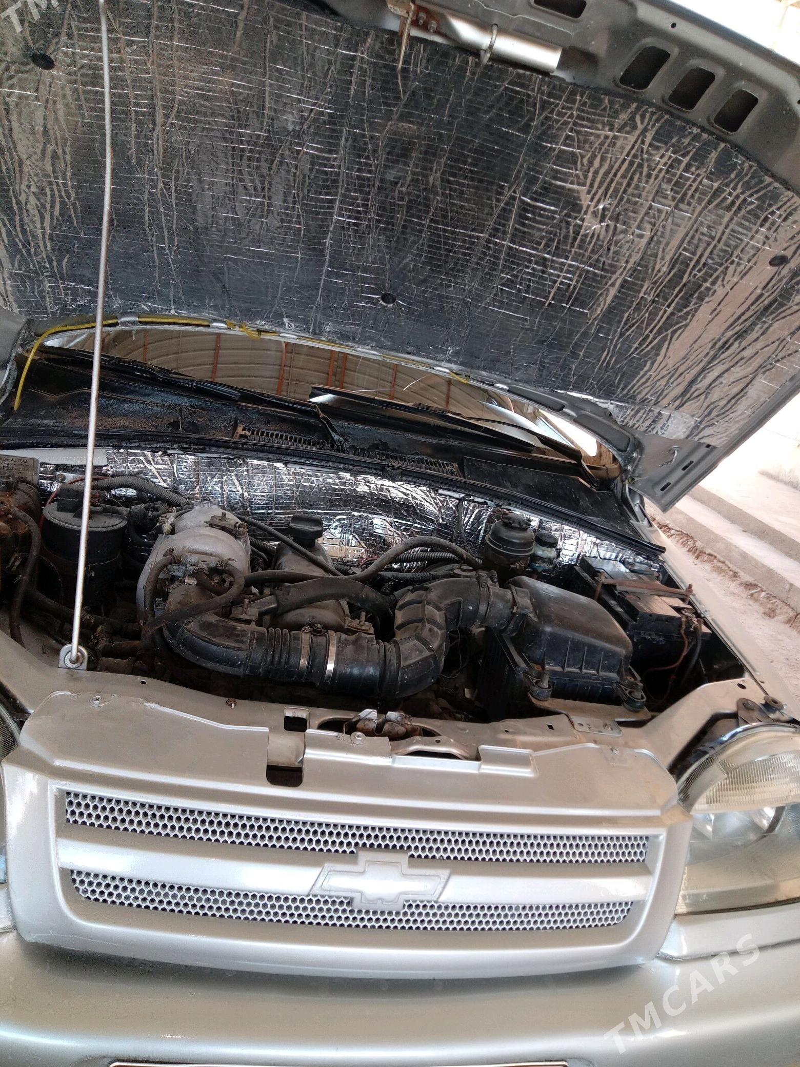 Lada Niva 2005 - 80 000 TMT - Теджен - img 4