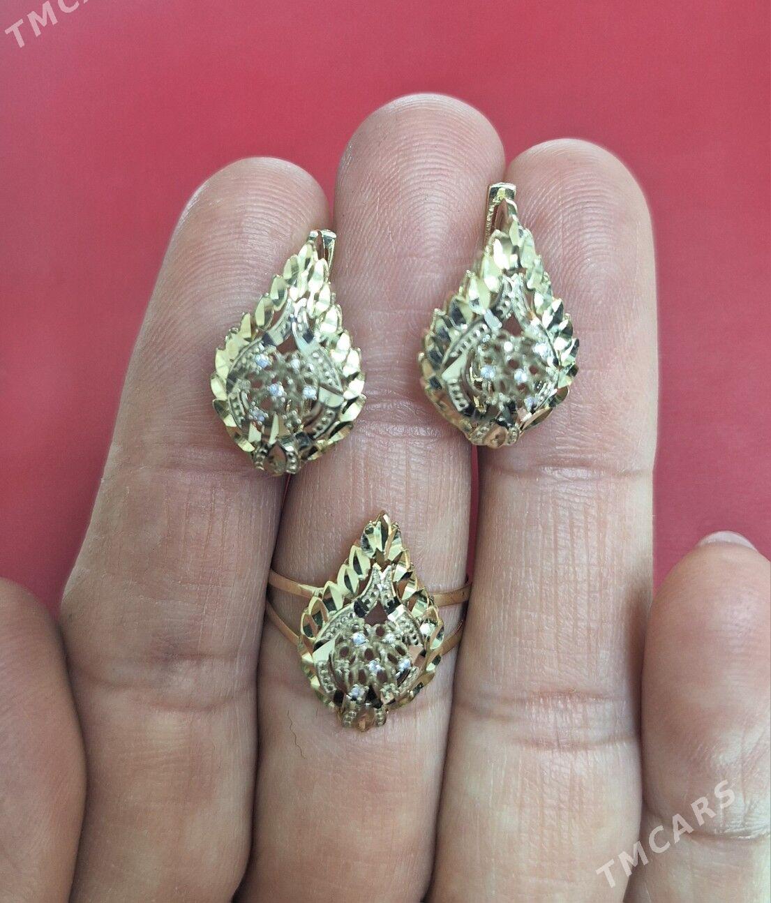 Gyzyl Komplekt - Änew - img 1