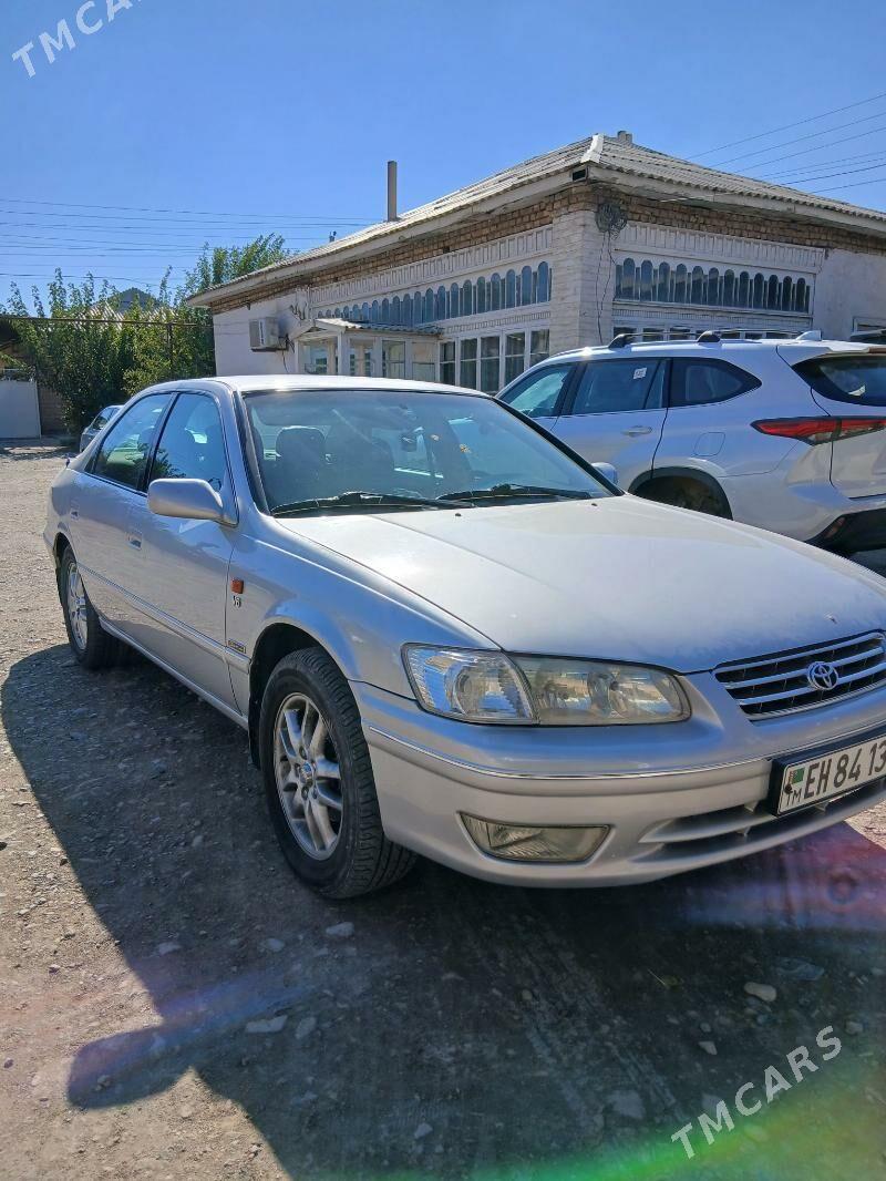 Toyota Camry 2001 - 170 000 TMT - Mary - img 3
