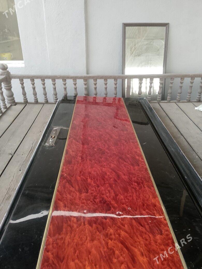 dasky gapy demir - Aşgabat - img 1