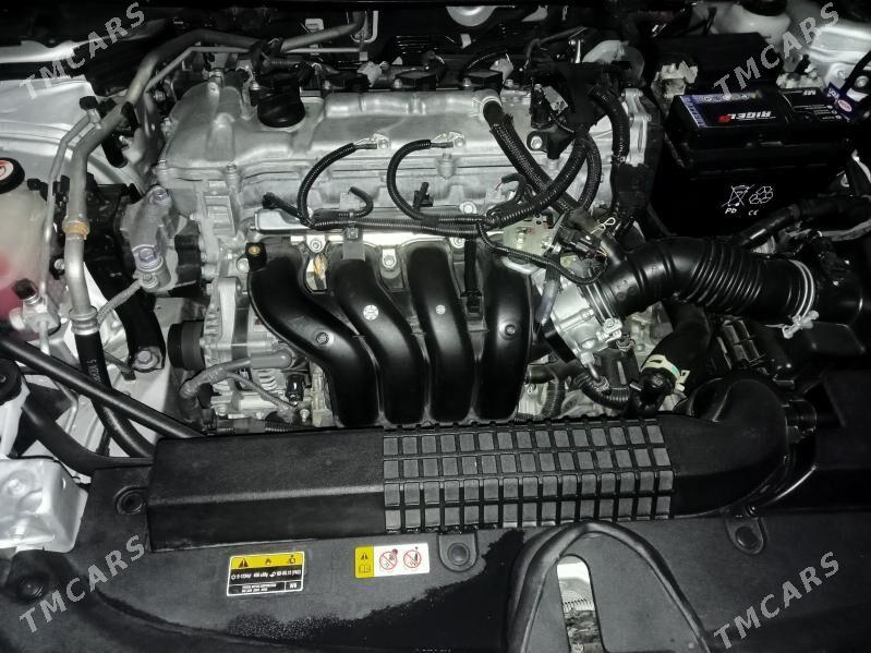 Toyota Corolla 2021 - 255 000 TMT - Türkmenabat - img 9