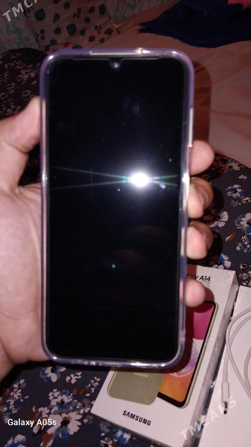SAMSUNG A14 - Губадаг - img 4