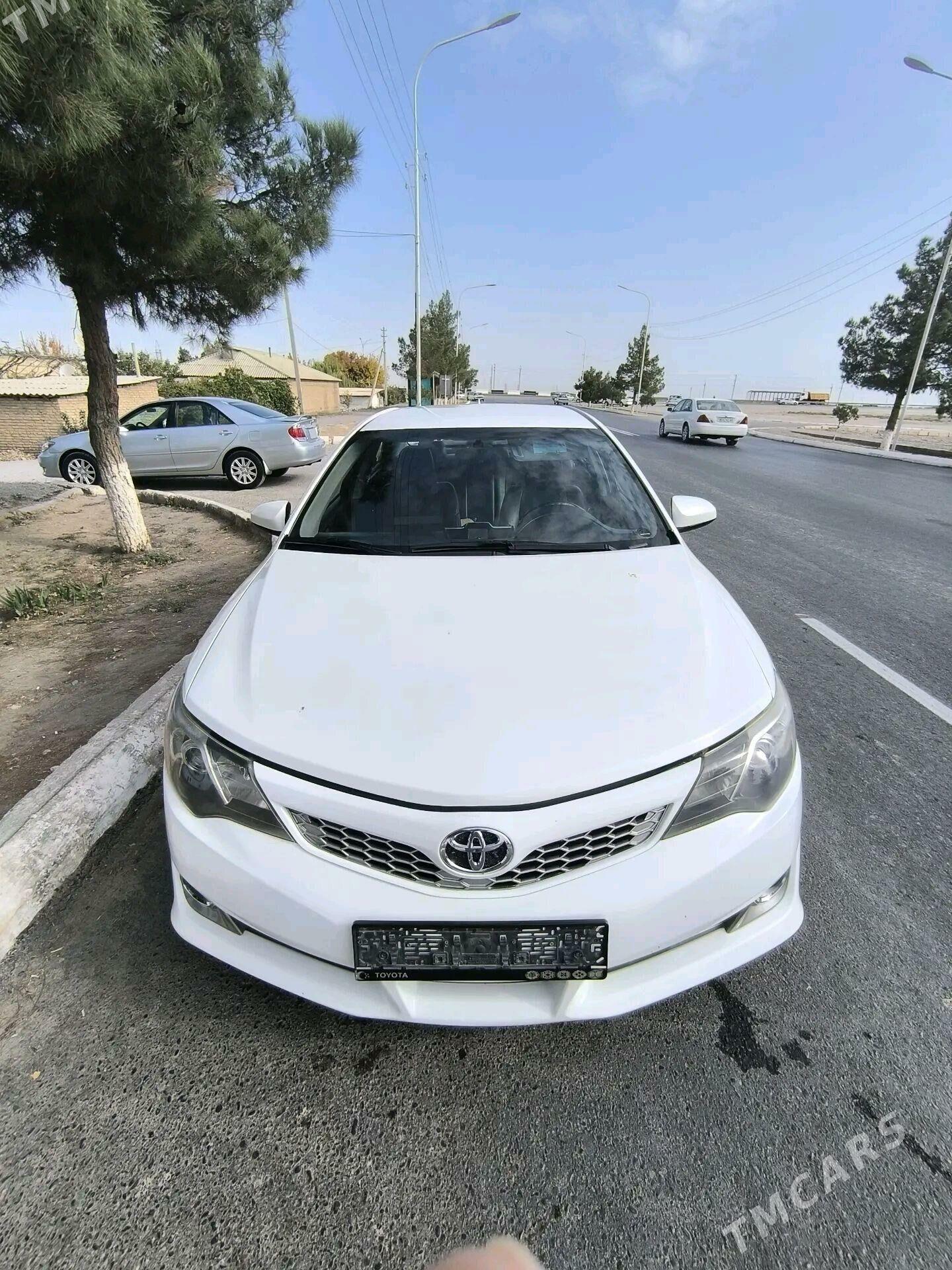 Toyota Camry 2013 - 225 000 TMT - етр. Туркменбаши - img 3