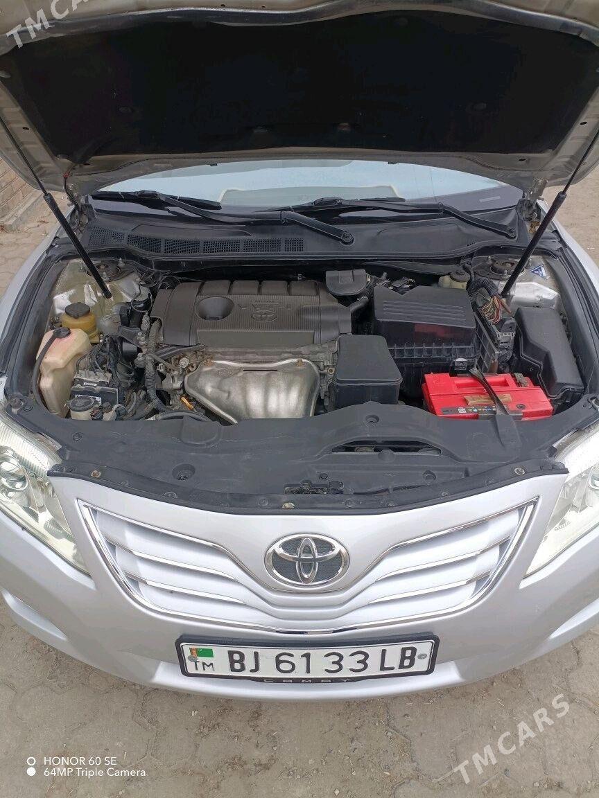 Toyota Camry 2011 - 200 000 TMT - Türkmenabat - img 9