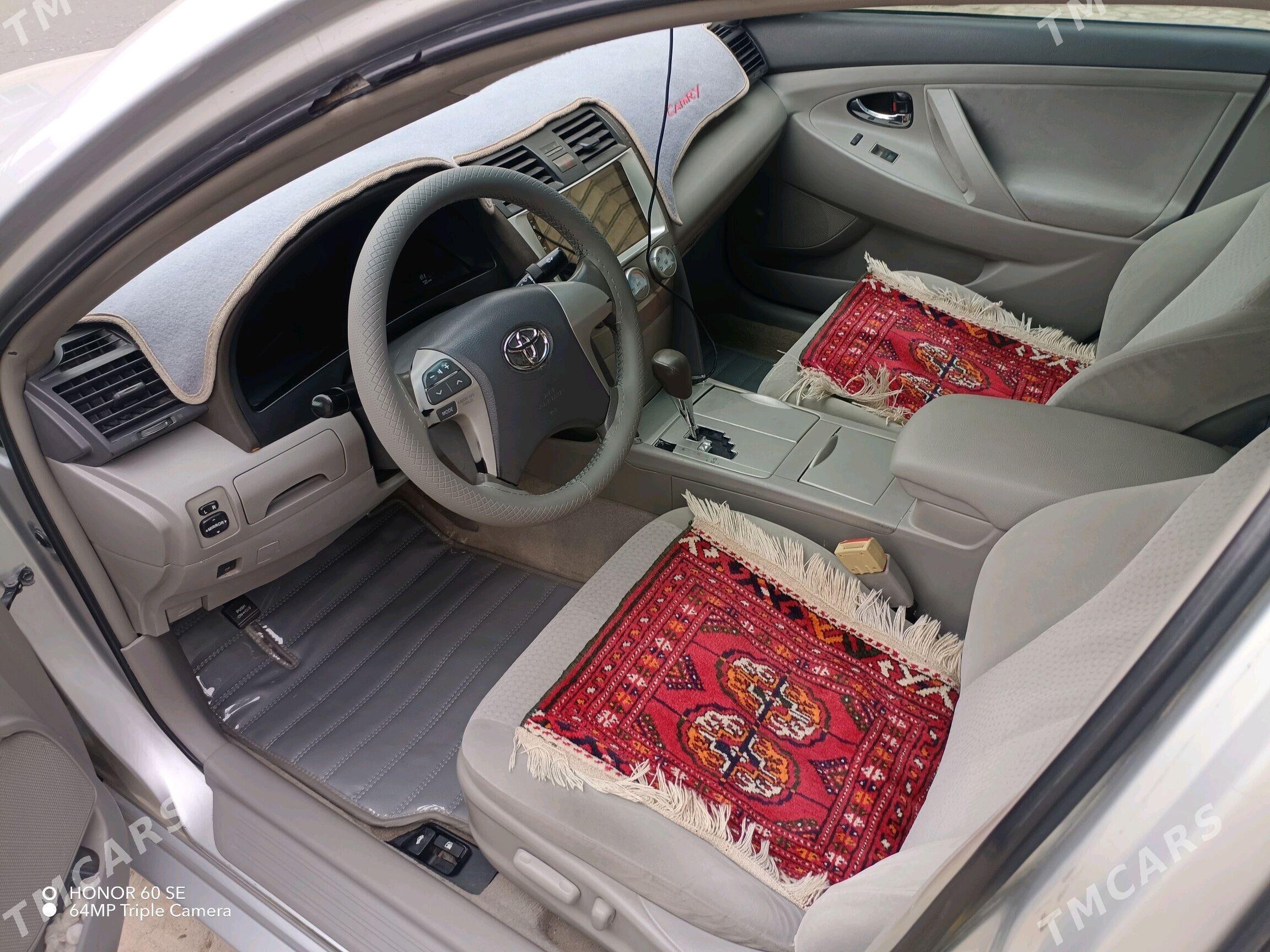 Toyota Camry 2011 - 200 000 TMT - Türkmenabat - img 8