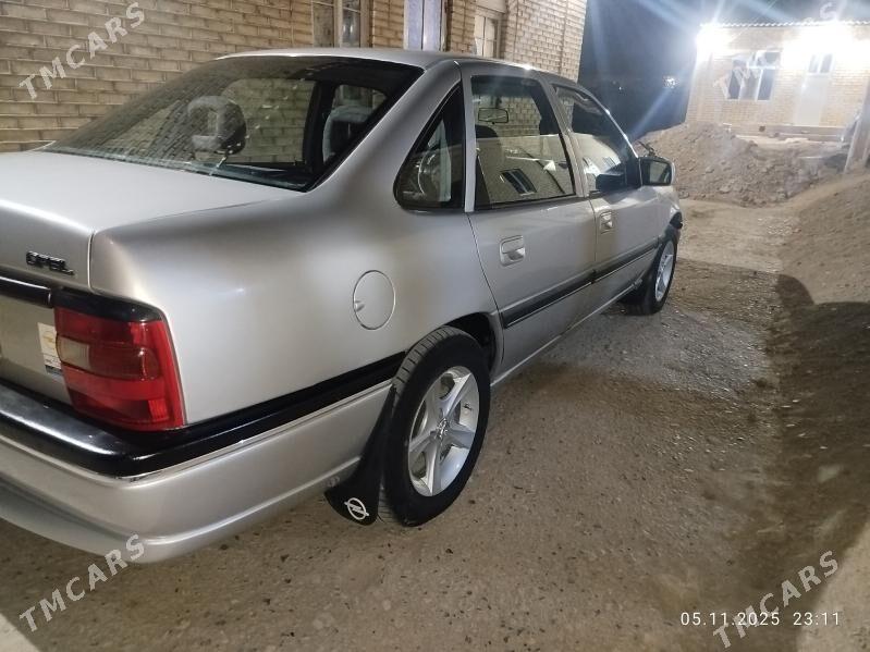 Opel Vectra 1992 - 53 000 TMT - Мары - img 5