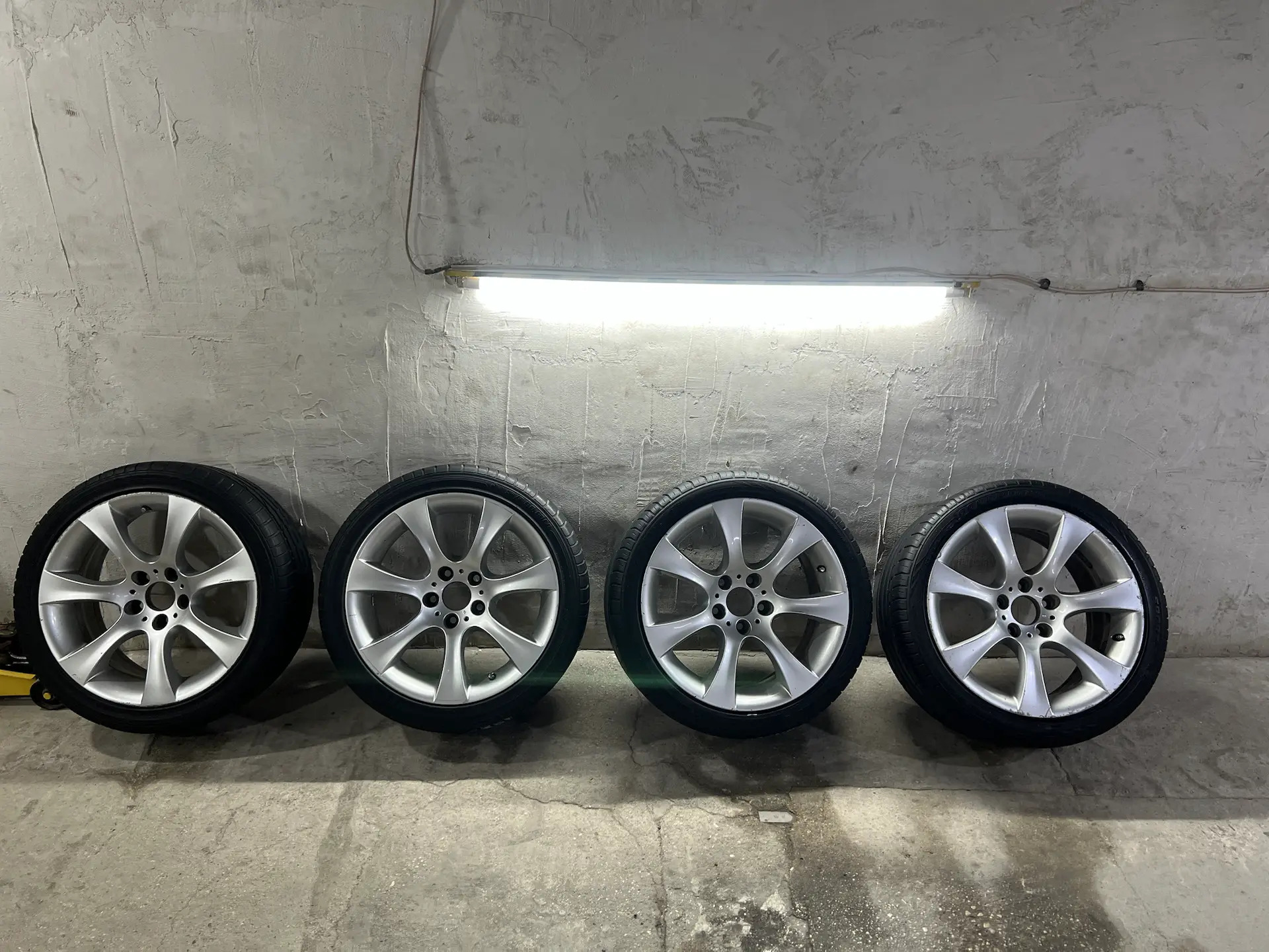 DISKA E60 R-18 4 000 TMT - Балканабат - img 1