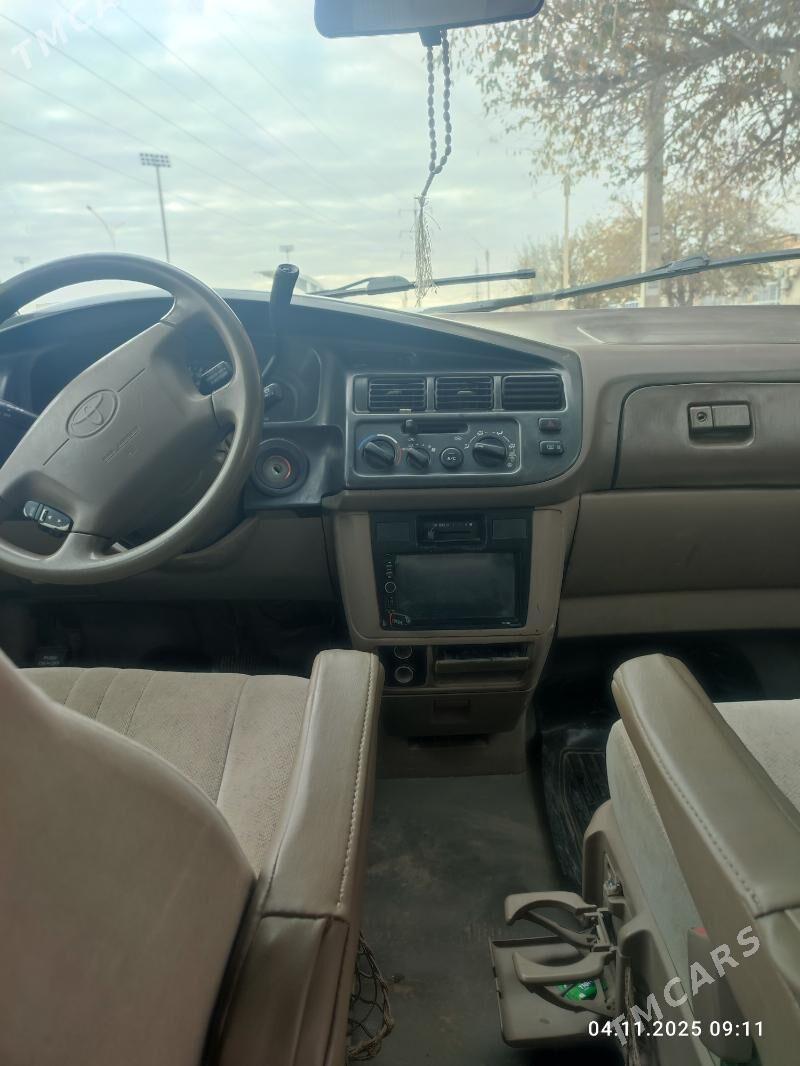 Toyota Sienna 1999 - 135 000 TMT - Mary - img 5