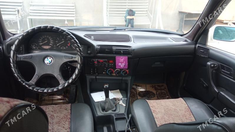 BMW 520 1991 - 50 000 TMT - Gyzylarbat - img 4