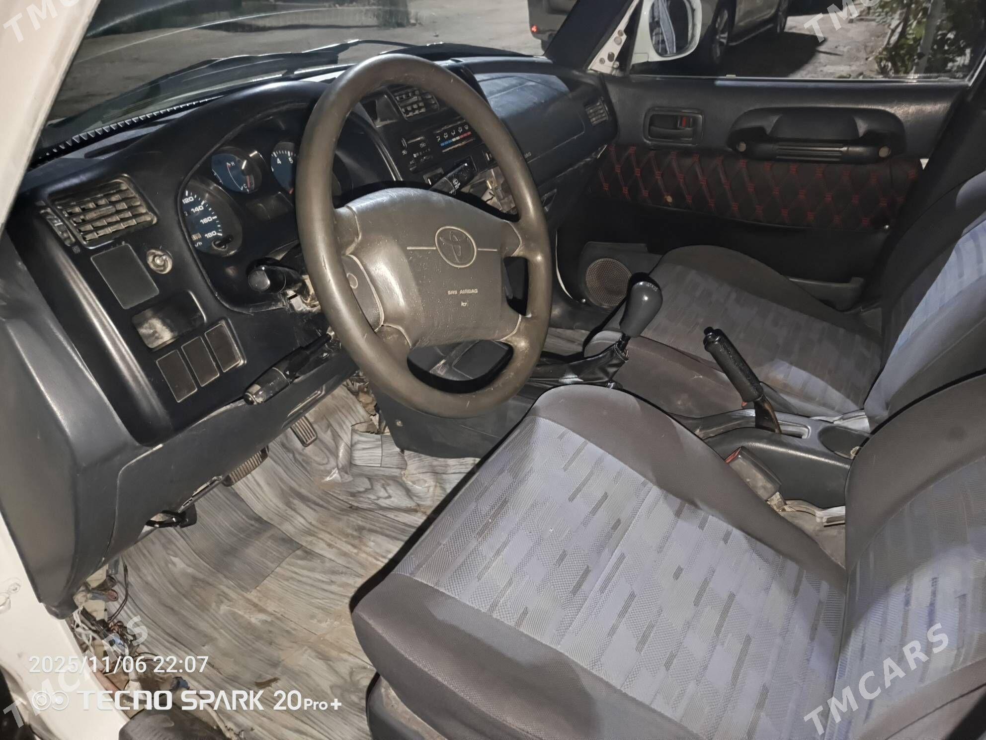 Toyota RAV4 1997 - 90 000 TMT - Türkmenabat - img 7