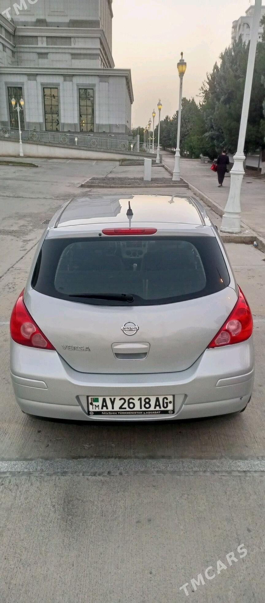 Nissan Versa 2010 - 129 000 TMT - 11 мкр - img 2